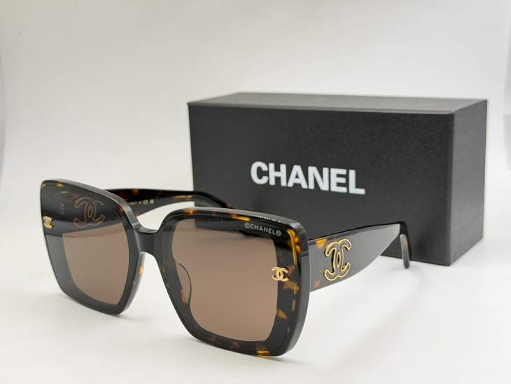 Picture of Chanel Sunglasses _SKUfw79165558fw
